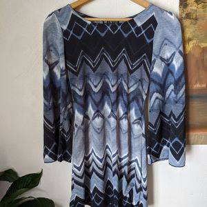 Lightweight grey pattern dress
